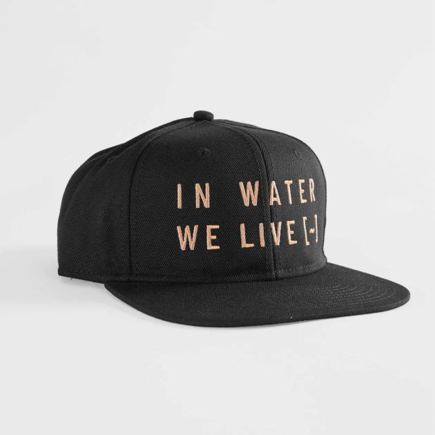 IN WATER WE LIVE - Hiko baseballsapka